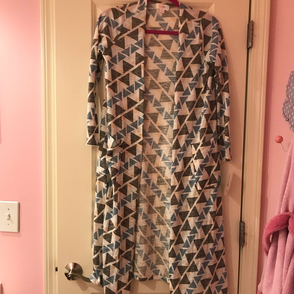 NWT small LulaRoe Sarah cardigan